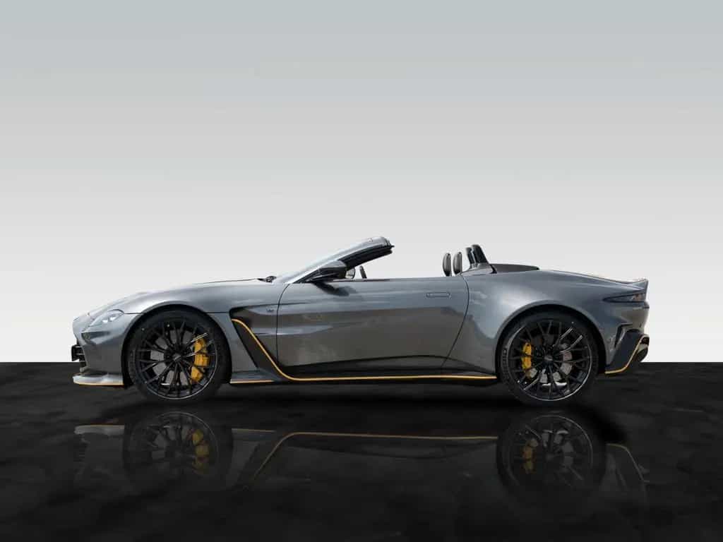 Aston Martin V12 Vantage Roadster | Carbon Seats | Limited 04/2023-photo-10