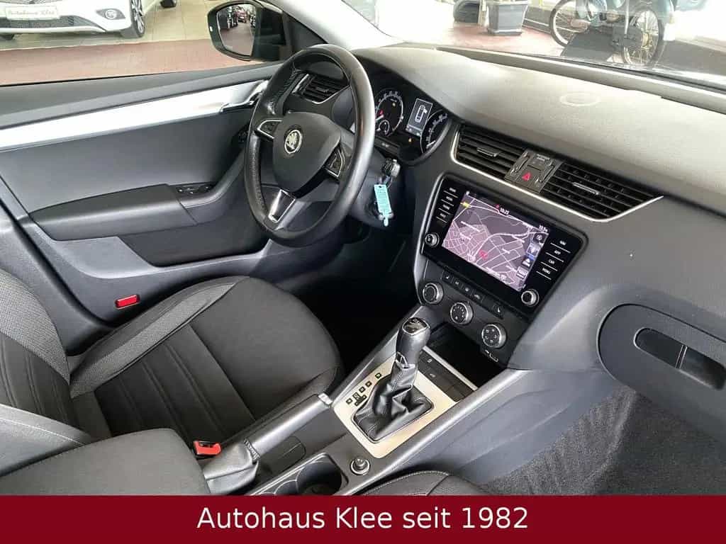 Skoda Octavia 2.0 TDI Combi Ambition*DSG*Kamera*LED* 09/2018-photo-4