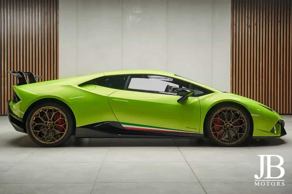 Lamborghini Performante Lift Ad Personam Verde Ithaca 07/2018-photo-2