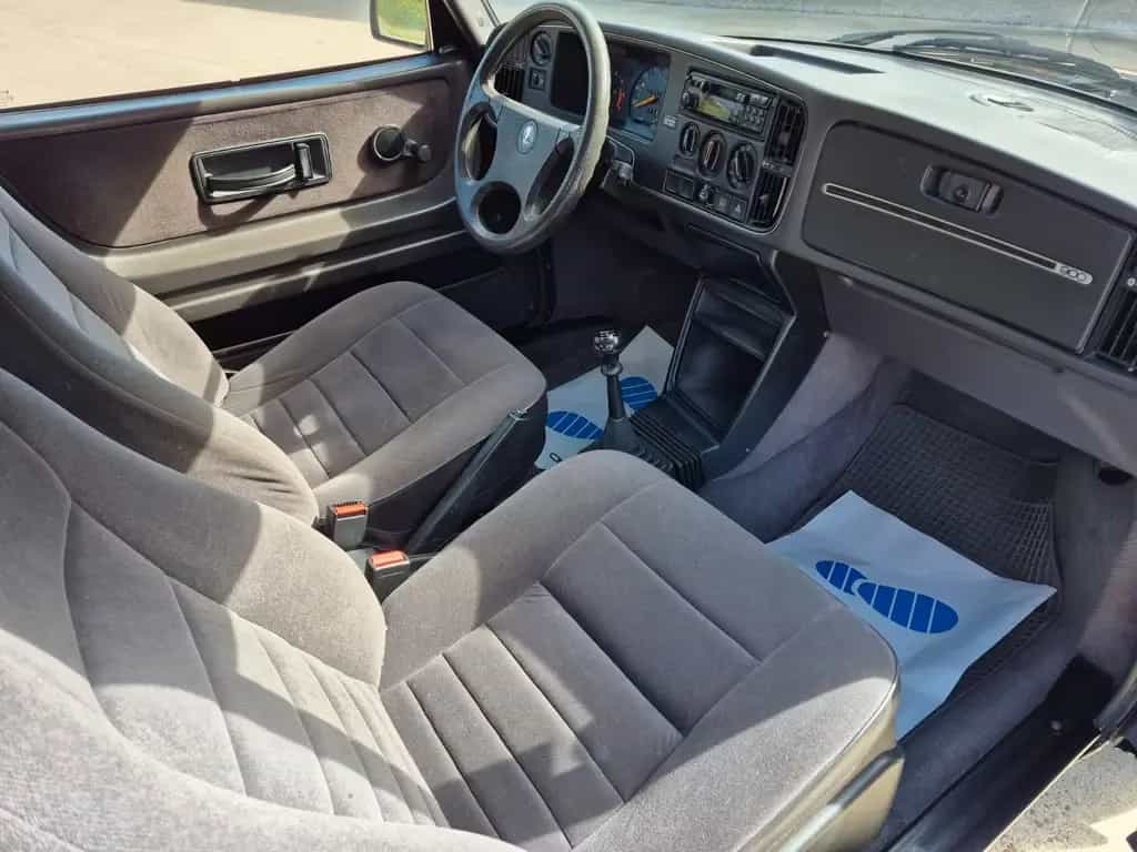 Saab 900 2.1 16V Top Zustand 12/1990-photo-11