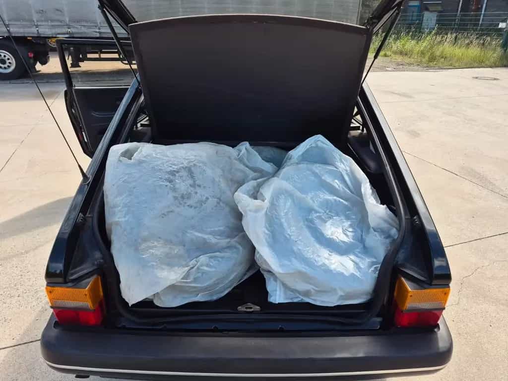 Saab 900 2.1 16V Top Zustand 12/1990-photo-17