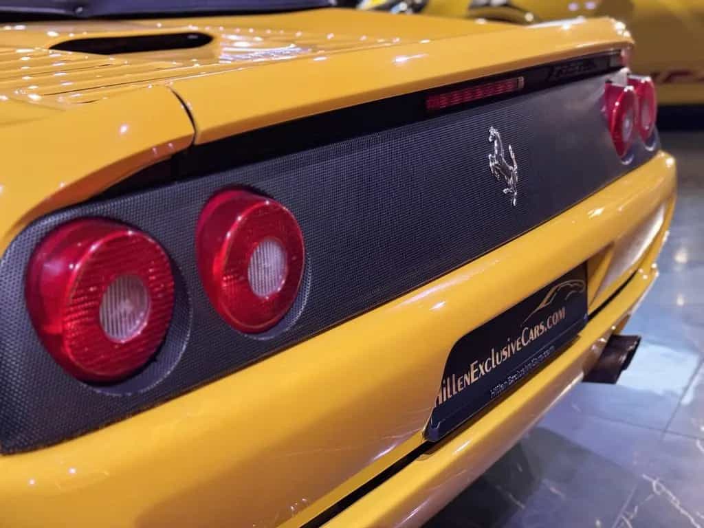 Ferrari F355 Spider u-frei*Dt. Auslieferung*6-Gang*Klima 08/1997-photo-12