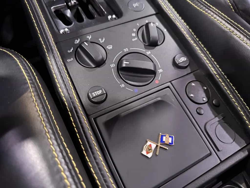 Ferrari F355 Spider u-frei*Dt. Auslieferung*6-Gang*Klima 08/1997-photo-22