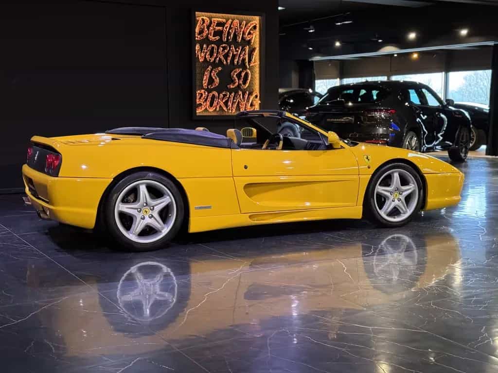 Ferrari F355 Spider u-frei*Dt. Auslieferung*6-Gang*Klima 08/1997-photo-7