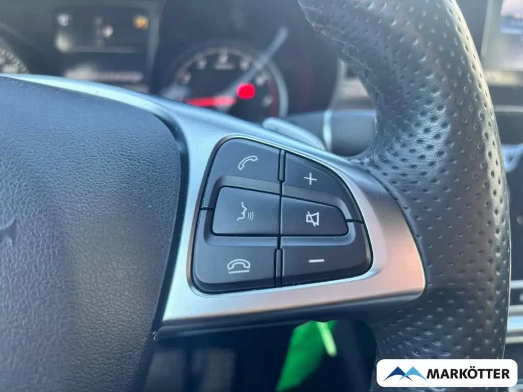 Mercedes-Benz C-Class 300 T AMG Line ACC/AHK/BLIS/NAVI/PANO/SHZ 04/2018-photo-16