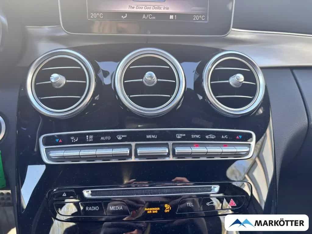 Mercedes-Benz C-Class 300 T AMG Line ACC/AHK/BLIS/NAVI/PANO/SHZ 04/2018-photo-21