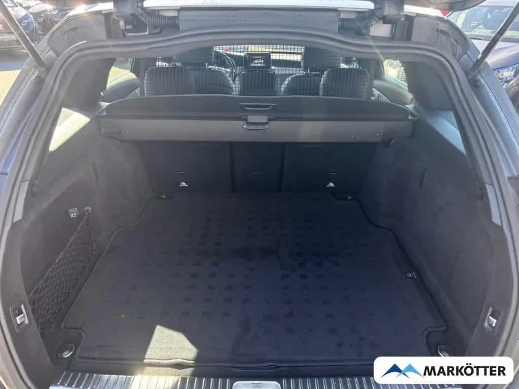 Mercedes-Benz C-Class 300 T AMG Line ACC/AHK/BLIS/NAVI/PANO/SHZ 04/2018-photo-4
