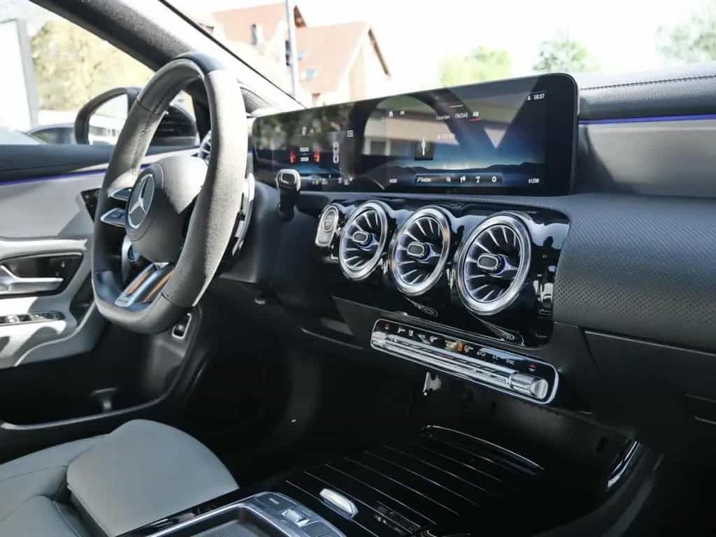 Mercedes-Benz CLA-Class 45 S AMG 4M+ Coupé Night Distronic Panorama 08/2024-photo-15
