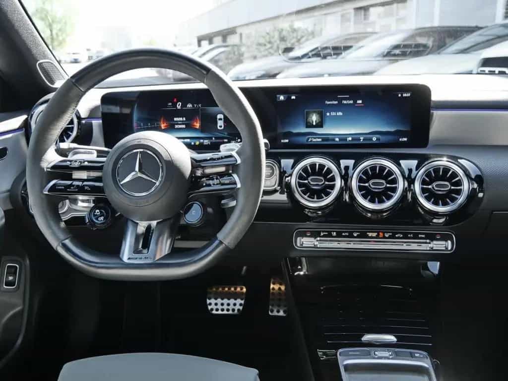Mercedes-Benz CLA-Class 45 S AMG 4M+ Coupé Night Distronic Panorama 08/2024-photo-6