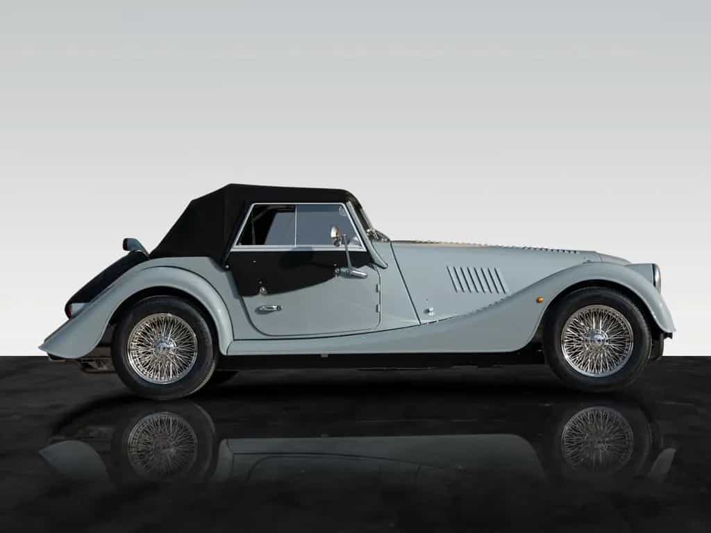 Morgan Plus 4 Plus FOUR | Sports Exhaust | Luggage Pack 03/2026-photo-10