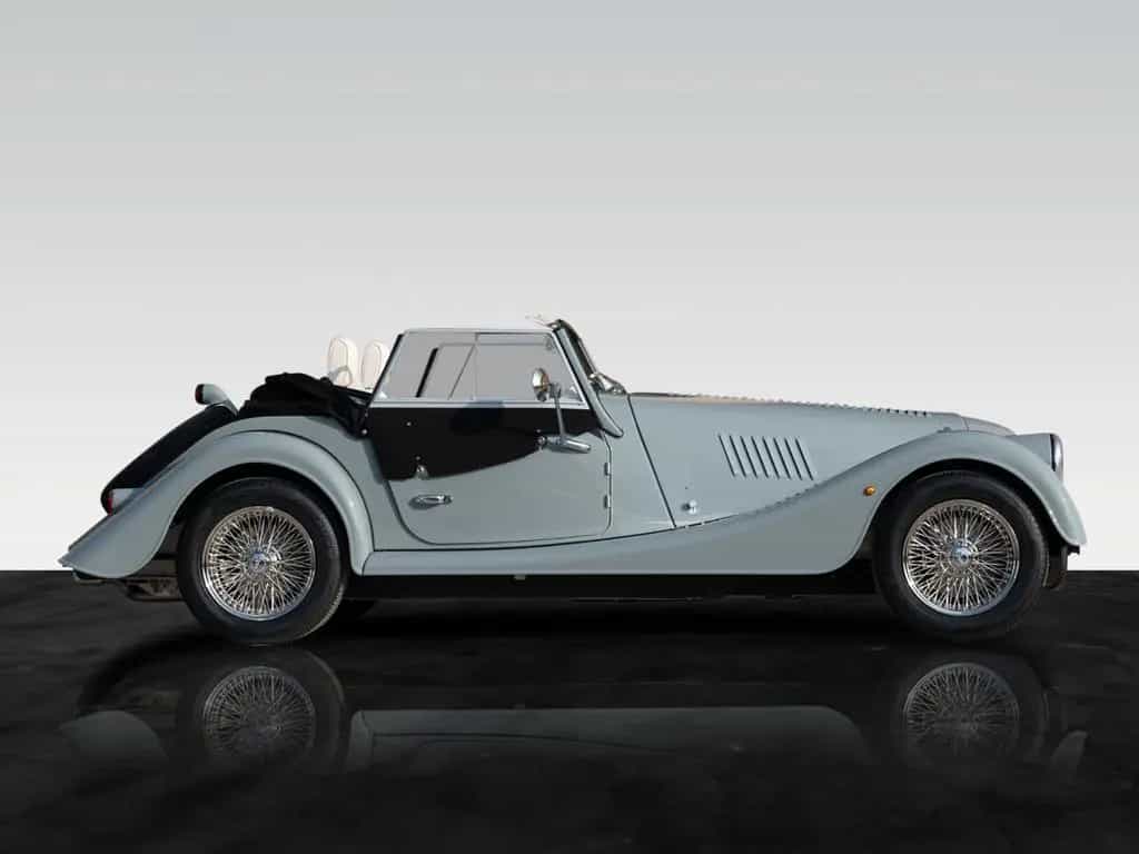 Morgan Plus 4 Plus FOUR | Sports Exhaust | Luggage Pack 03/2026-photo-2