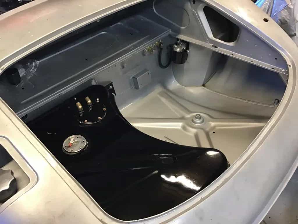 Jaguar E-Type v12 , ground up restoration 05/1972-photo-14