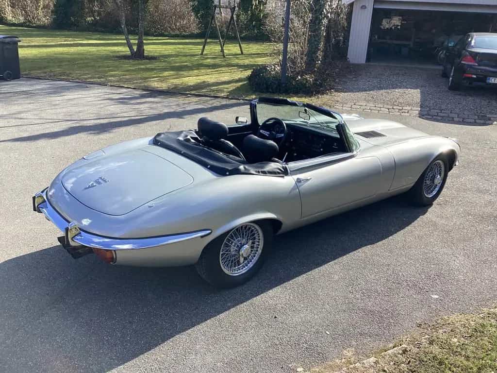 Jaguar E-Type v12 , ground up restoration 05/1972-photo-2