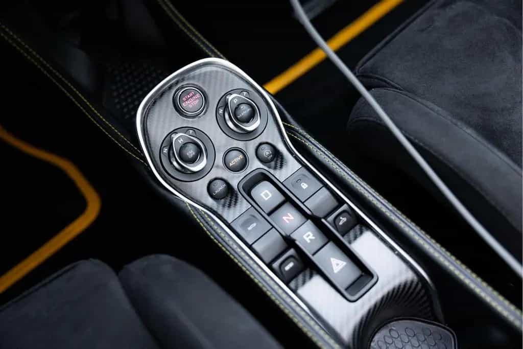 McLaren 570S Spider 3.8 V8 | Carbon Ext | Bucketseats | 07/2017-photo-27