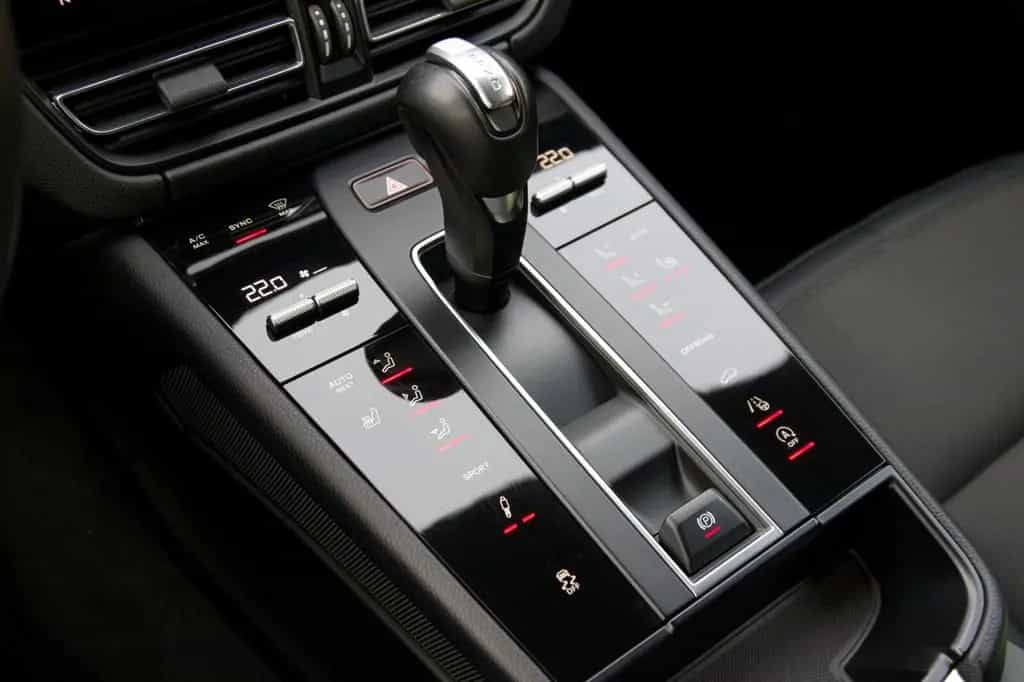 Porsche Macan 06/2022-photo-14