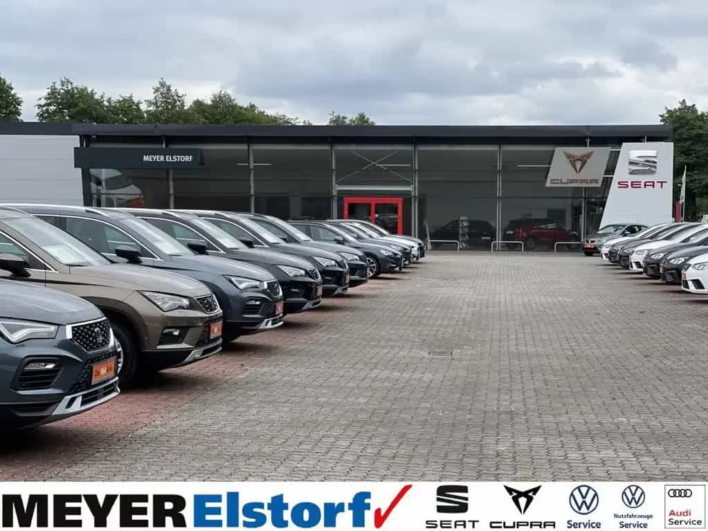 Seat Leon FR 1.8 TSI DSG Leder LED Panor Navi ACC 08/2018-photo-27