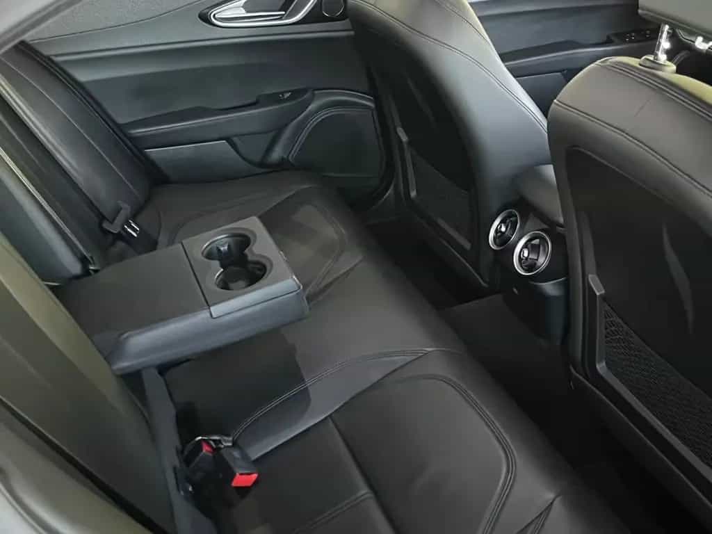 Alfa Romeo Giulia Super 1.HAND 29.000KM! KAMERA NAVI TEMPO. 10/2016-photo-13
