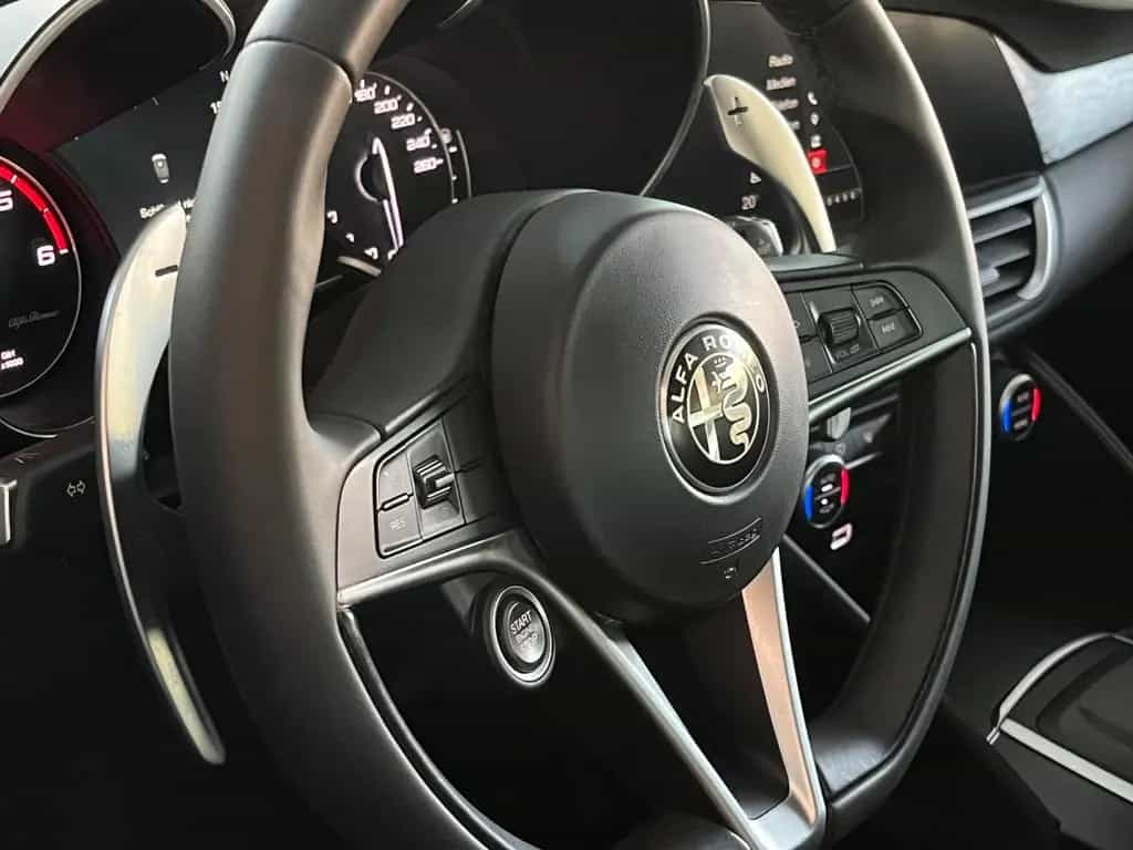 Alfa Romeo Giulia Super 1.HAND 29.000KM! KAMERA NAVI TEMPO. 10/2016-photo-27