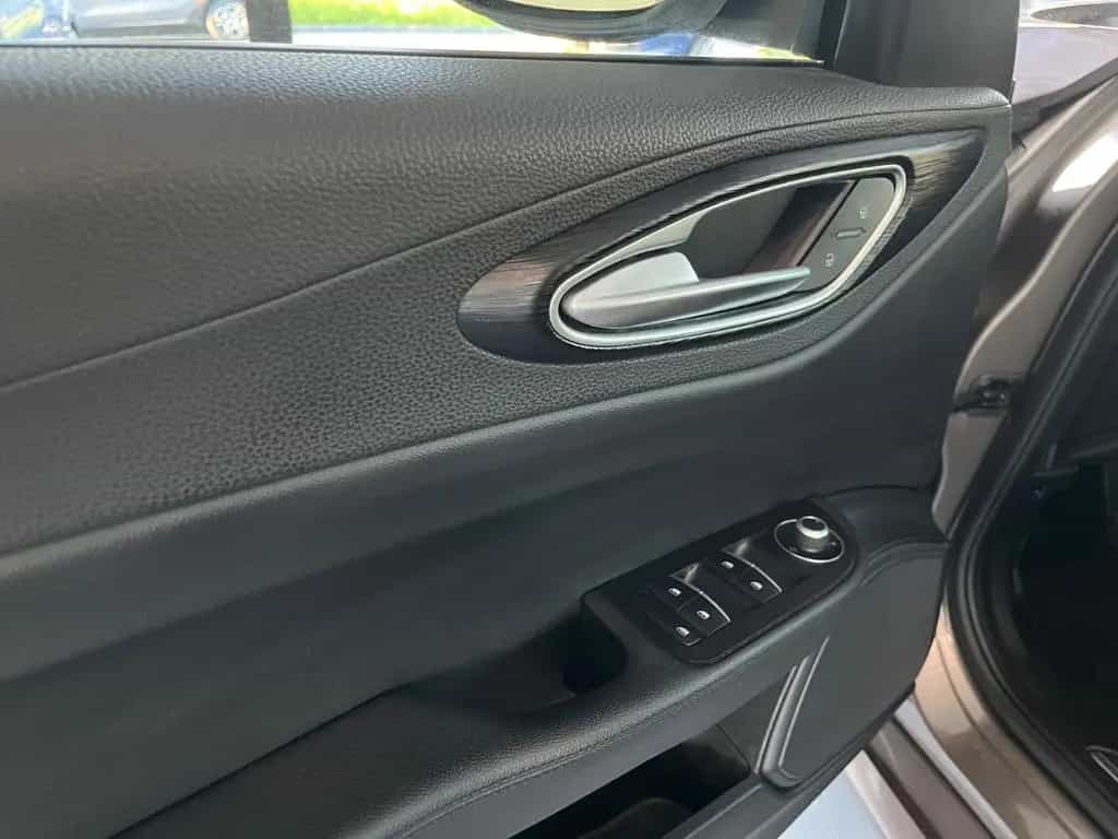 Alfa Romeo Giulia Super 1.HAND 29.000KM! KAMERA NAVI TEMPO. 10/2016-photo-6