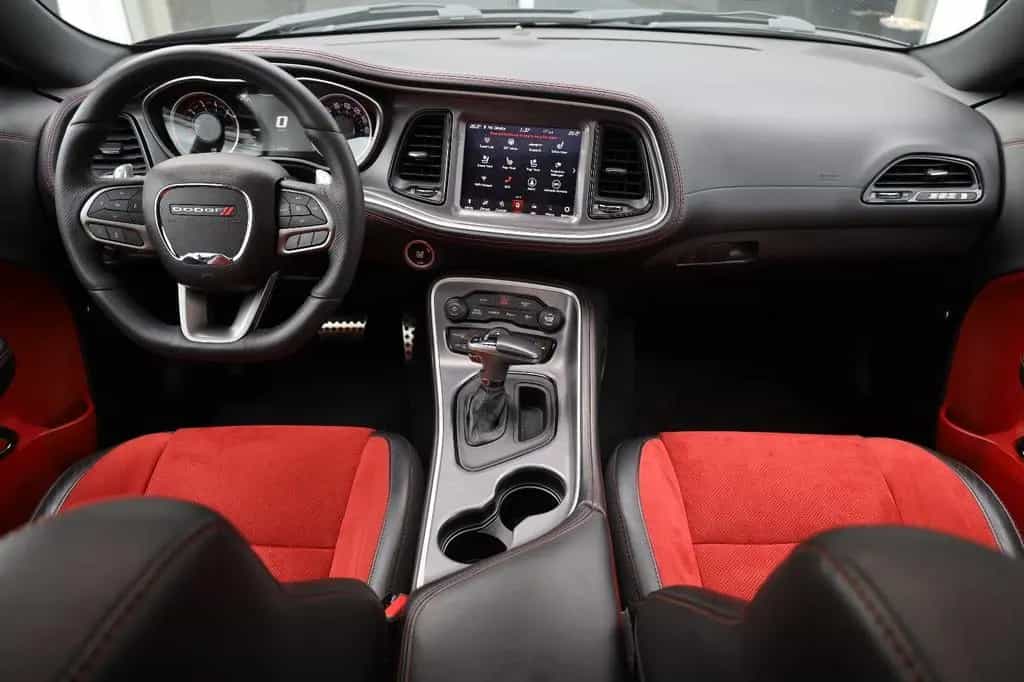 Dodge Challenger 6.4 SRT ScatPack Widebody/Alpine/R20 11/2020-photo-15