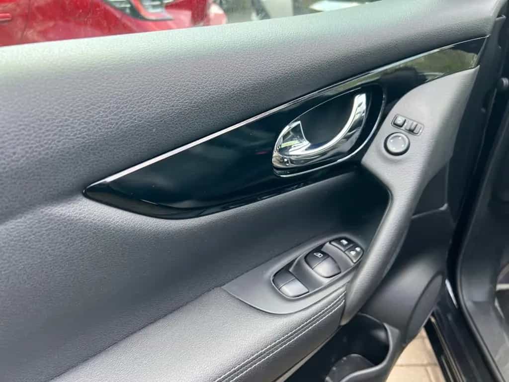 Nissan Qashqai 1.2 DIG-T N-Vision *Pano*Alcantara*360°* 12/2016-photo-20