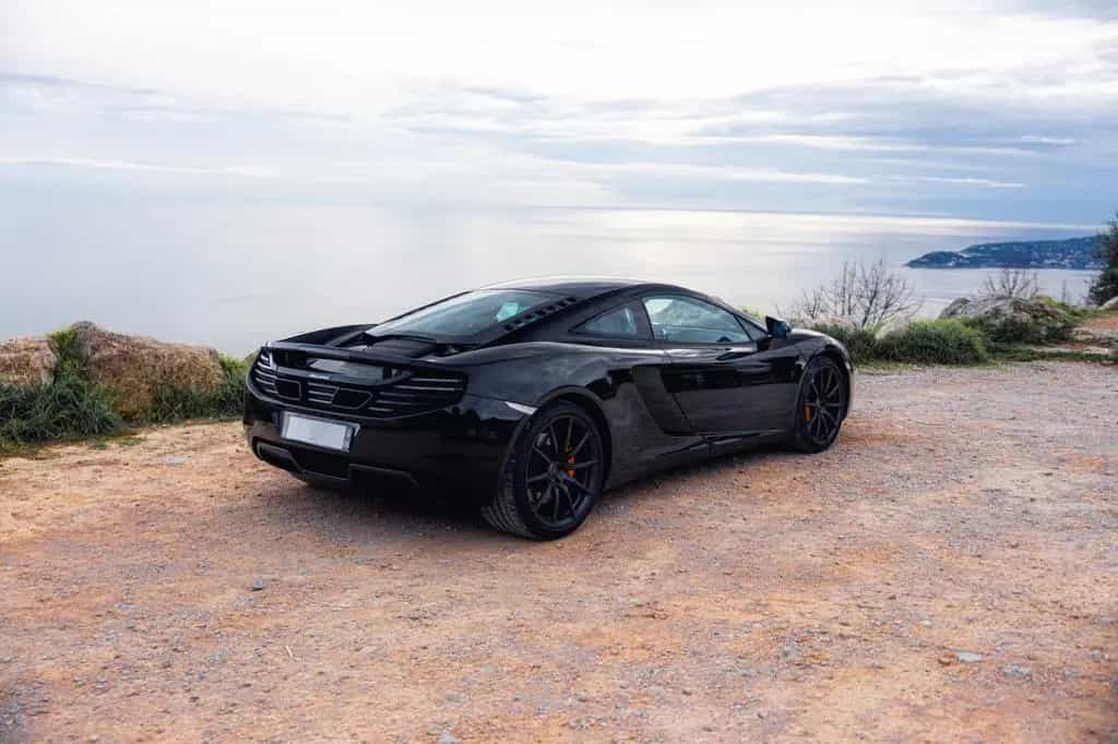 McLaren MP4-12C 3.8 V8 05/2012-photo-1