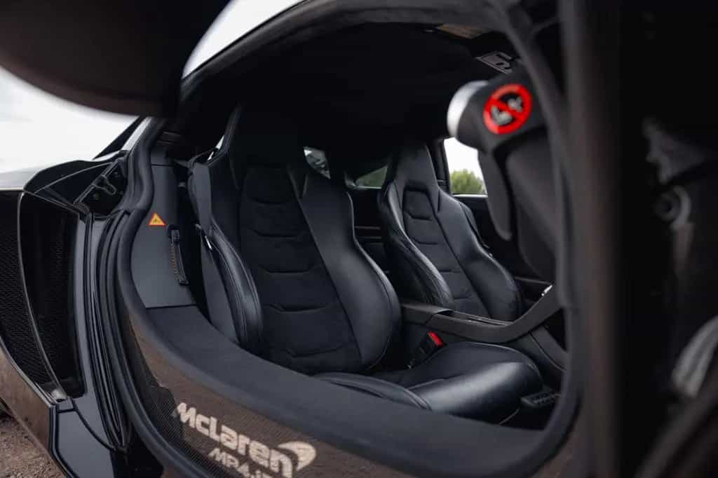 McLaren MP4-12C 3.8 V8 05/2012-photo-16