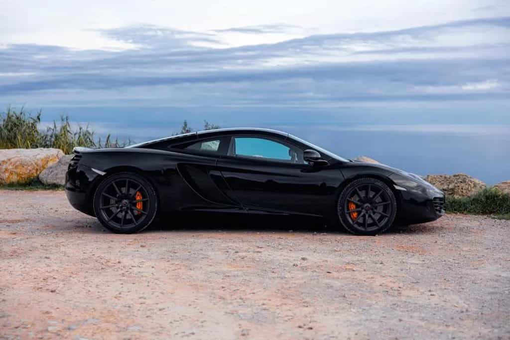 McLaren MP4-12C 3.8 V8 05/2012-photo-2