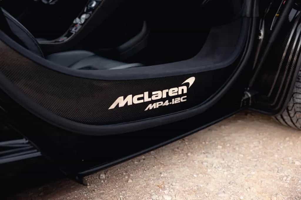 McLaren MP4-12C 3.8 V8 05/2012-photo-24