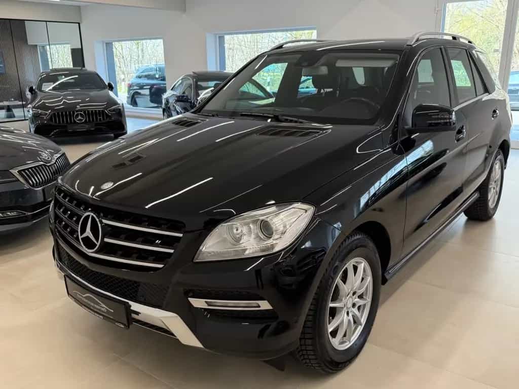 Mercedes-Benz ML 350 CDI BlueTec 1 HAND AHK 3,5t 01/2013-photo-0