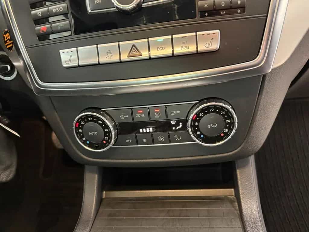 Mercedes-Benz ML 350 CDI BlueTec 1 HAND AHK 3,5t 01/2013-photo-23