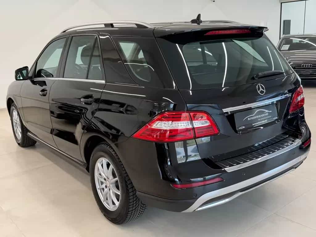 Mercedes-Benz ML 350 CDI BlueTec 1 HAND AHK 3,5t 01/2013-photo-4