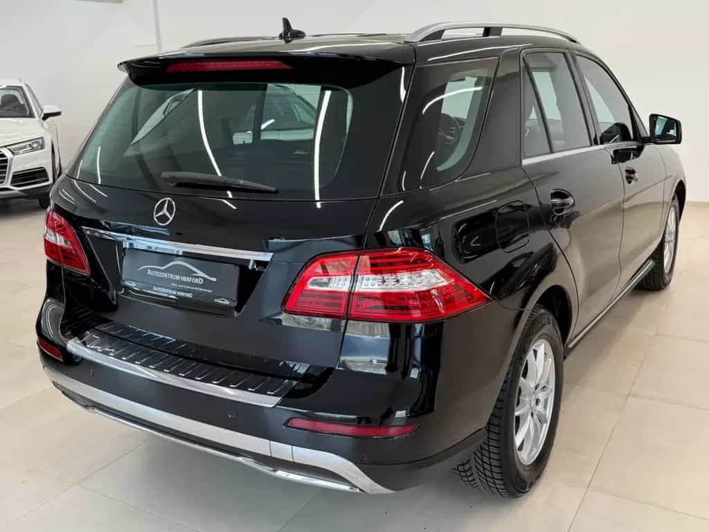 Mercedes-Benz ML 350 CDI BlueTec 1 HAND AHK 3,5t 01/2013-photo-5