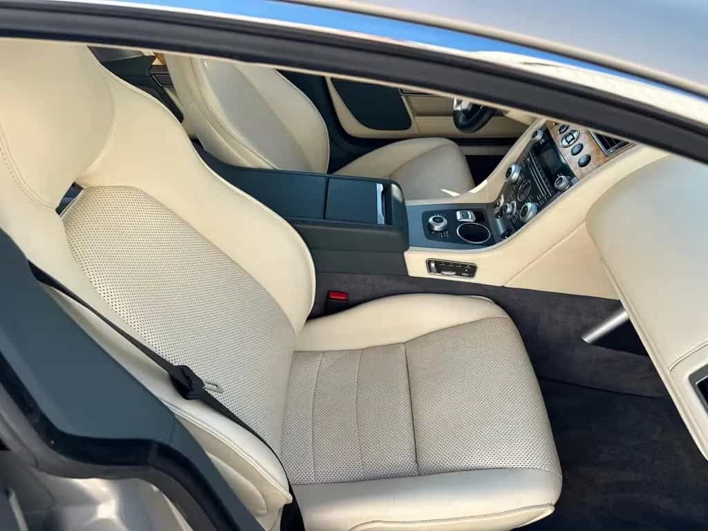 Aston Martin Rapide 6.0 V12 Touchtr. *B&O, Voll, MwSt* 10/2009-photo-16