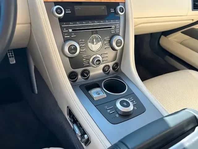 Aston Martin Rapide 6.0 V12 Touchtr. *B&O, Voll, MwSt* 10/2009-photo-20