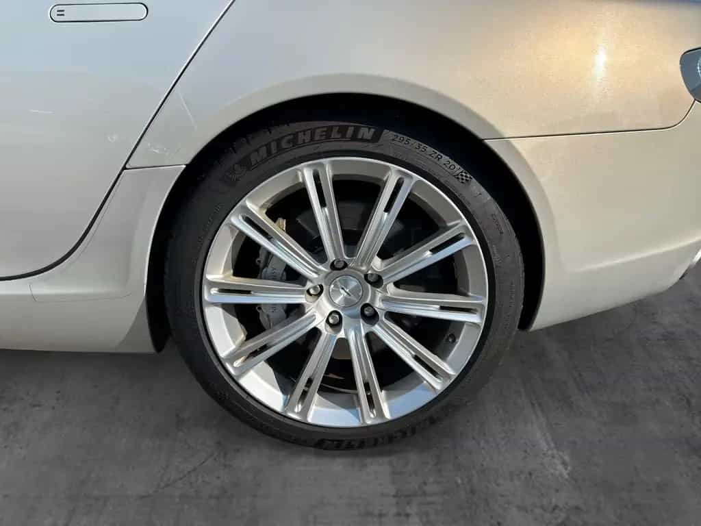 Aston Martin Rapide 6.0 V12 Touchtr. *B&O, Voll, MwSt* 10/2009-photo-9