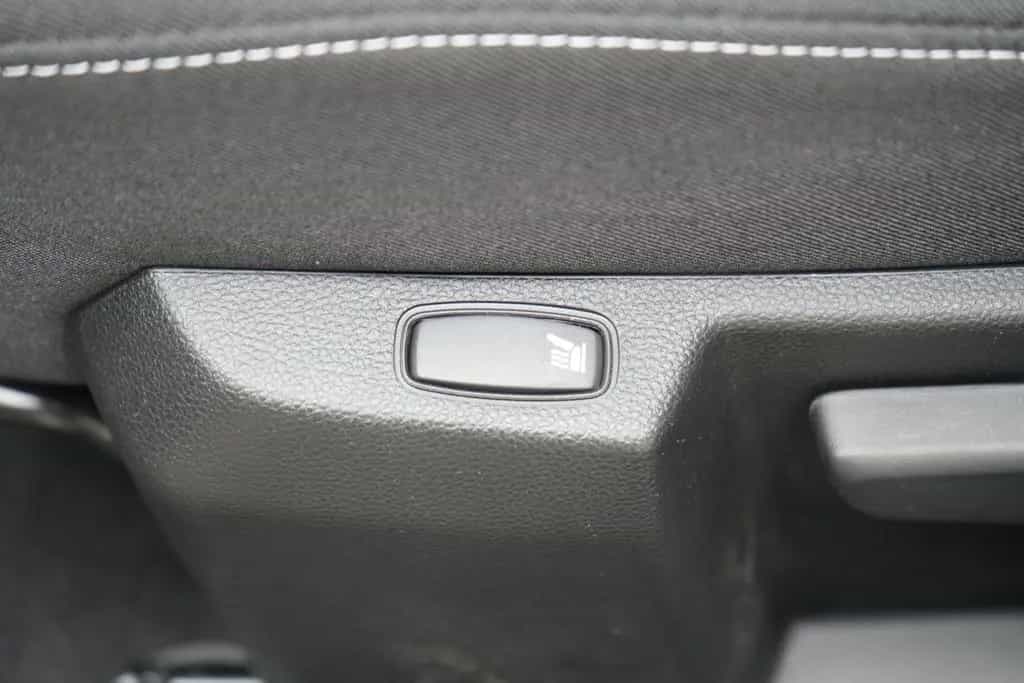 Dacia Duster II TCe 130 Journey 2WD Kamera Sitzh.  Jou 03/2023-photo-11