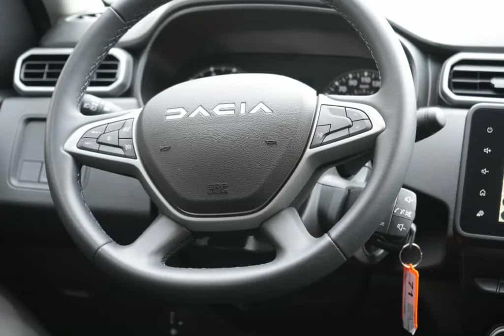 Dacia Duster II TCe 130 Journey 2WD Kamera Sitzh.  Jou 03/2023-photo-16