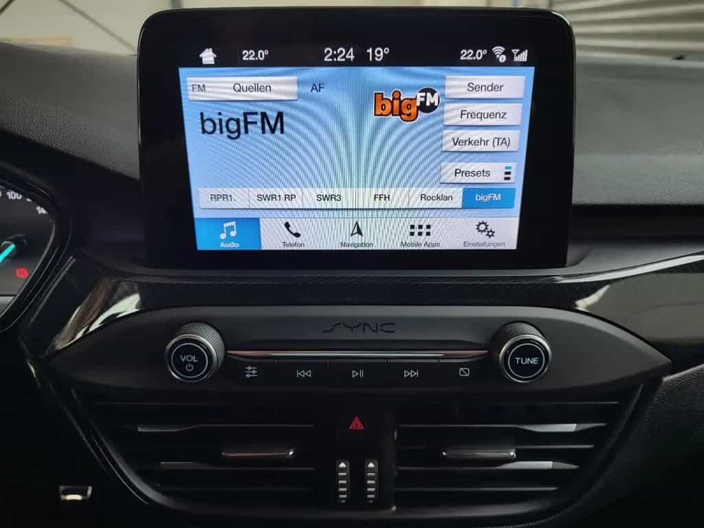 Ford Focus Kombi Turnier ST-Line *Kamera*NAVI*LED*SHZ 03/2019-photo-20