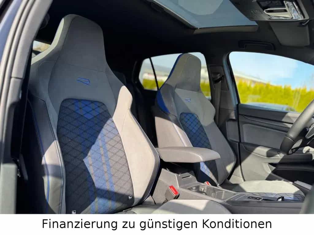 Volkswagen Golf VIII Lim. R 4Motion *GLASDACH*DR.ASS*CARPL* 02/2021-photo-19