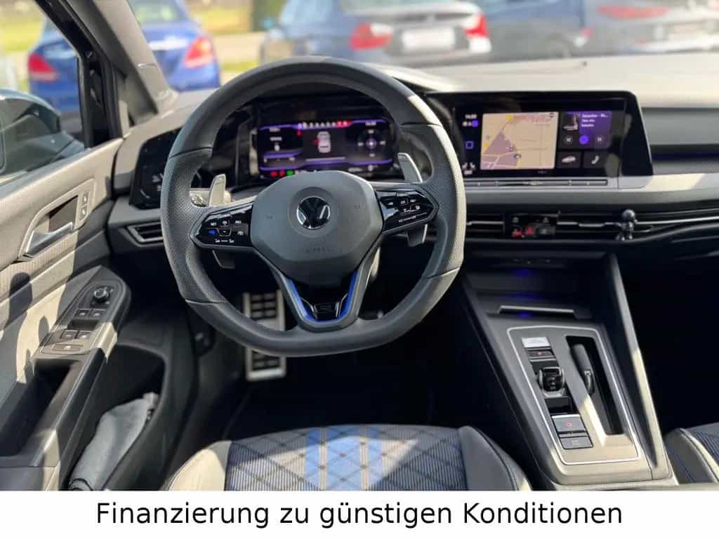 Volkswagen Golf VIII Lim. R 4Motion *GLASDACH*DR.ASS*CARPL* 02/2021-photo-22