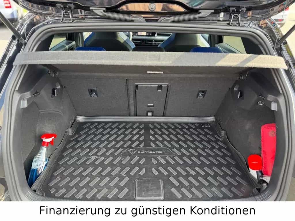 Volkswagen Golf VIII Lim. R 4Motion *GLASDACH*DR.ASS*CARPL* 02/2021-photo-36