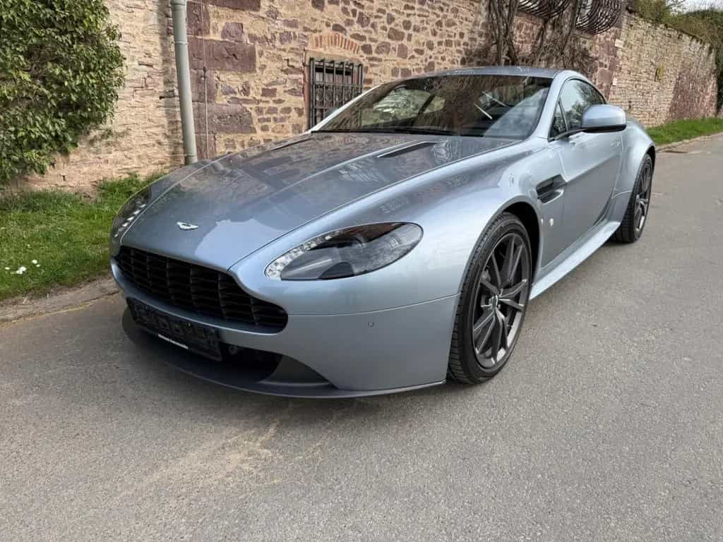 Aston Martin V8 Vantage N430 Coupé Skyfall-Silver 10/2016-photo-2