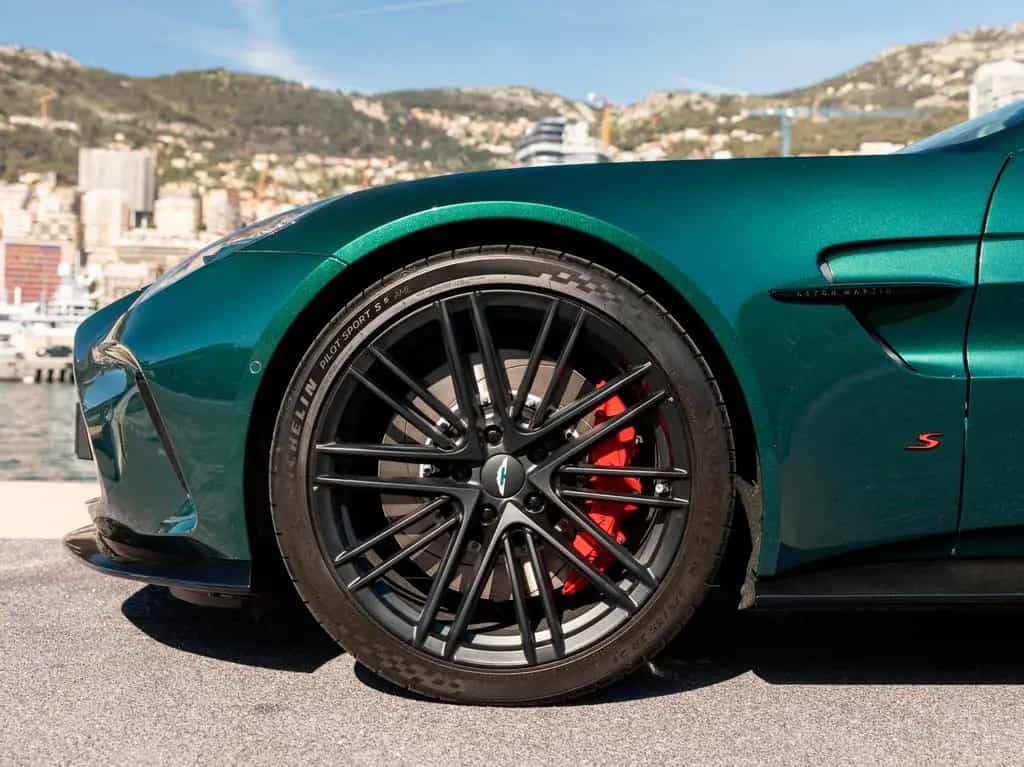 Aston Martin V8 Vantage 4.0 V8 Roadster null-photo-7