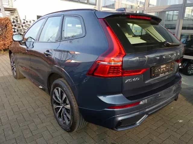 Volvo XC60 Plus Dark B4 Aut.*LEDER hell* 06/2023-photo-2