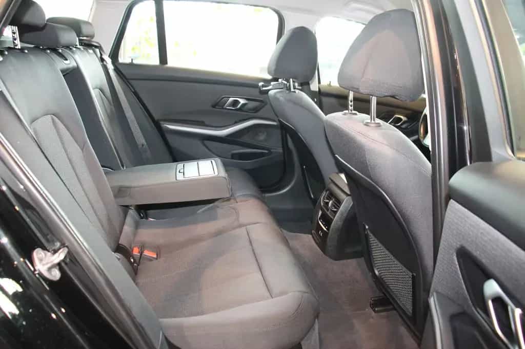 BMW 320 d xDrive Advantage LED SHZ Navi Kamera 10/2020-photo-18