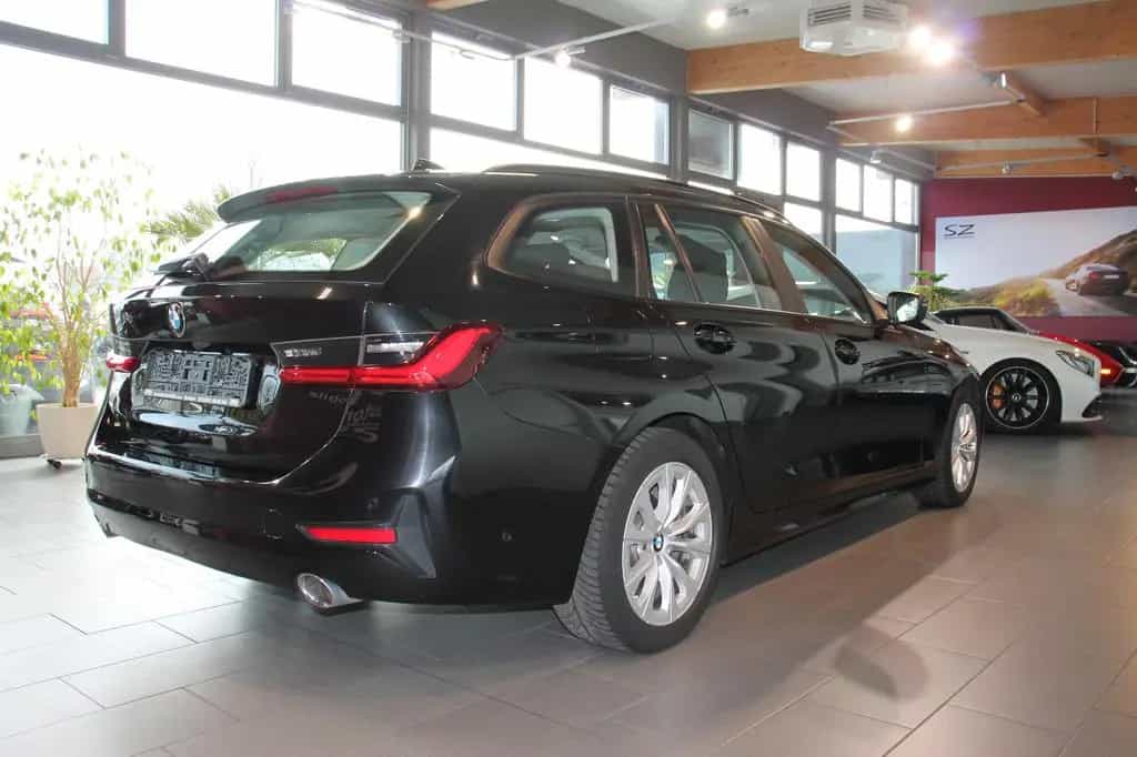 BMW 320 d xDrive Advantage LED SHZ Navi Kamera 10/2020-photo-5