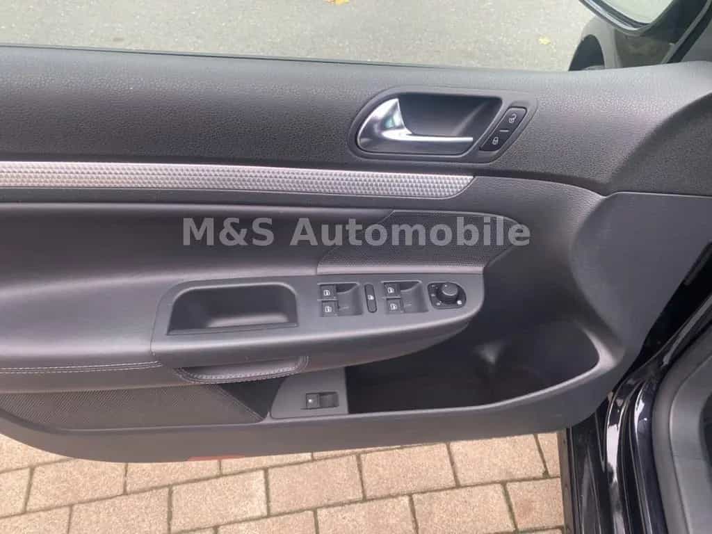 Volkswagen Golf V Lim. R32 Automatik,Leder,SCH,Navi,PDC 07/2008-photo-12