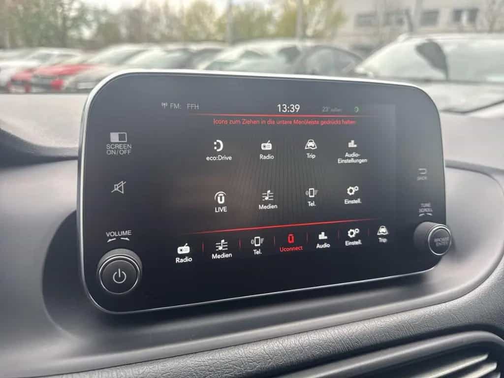 Fiat Tipo Kombi 1.4 T-Jet Lounge WR Sitzheizung Bluet 10/2017-photo-13