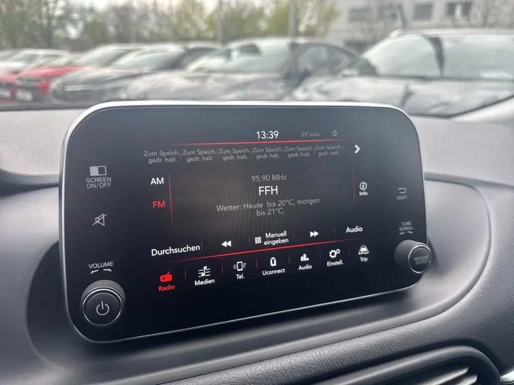 Fiat Tipo Kombi 1.4 T-Jet Lounge WR Sitzheizung Bluet 10/2017-photo-14